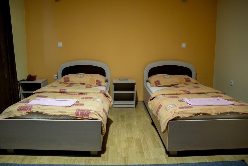 Motel Dani Nova Bila Стая снимка