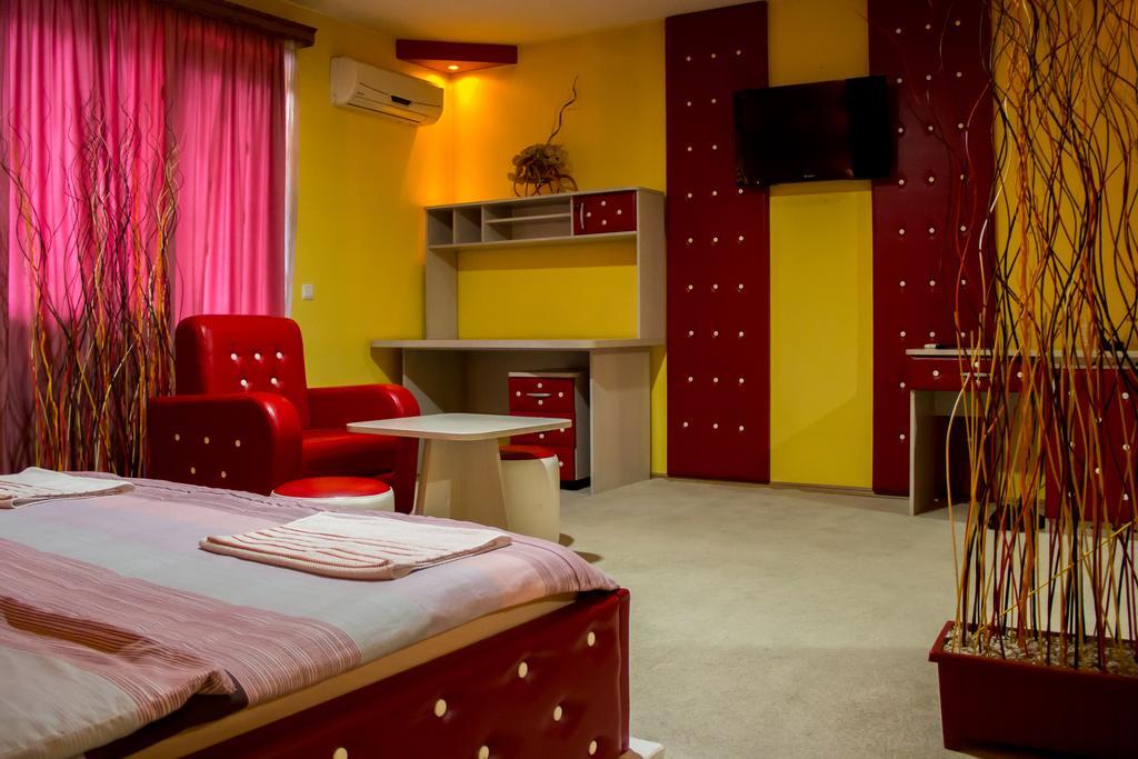 Motel Dani Nova Bila Стая снимка